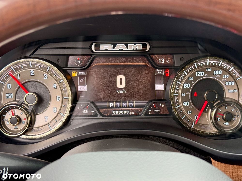 RAM 1500 5.7 Crew Cab Longbed Longhorn Chrome - 17