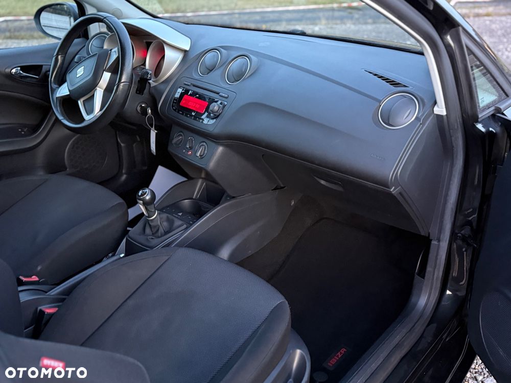Seat Ibiza SC 1.4 16V Sport - 11