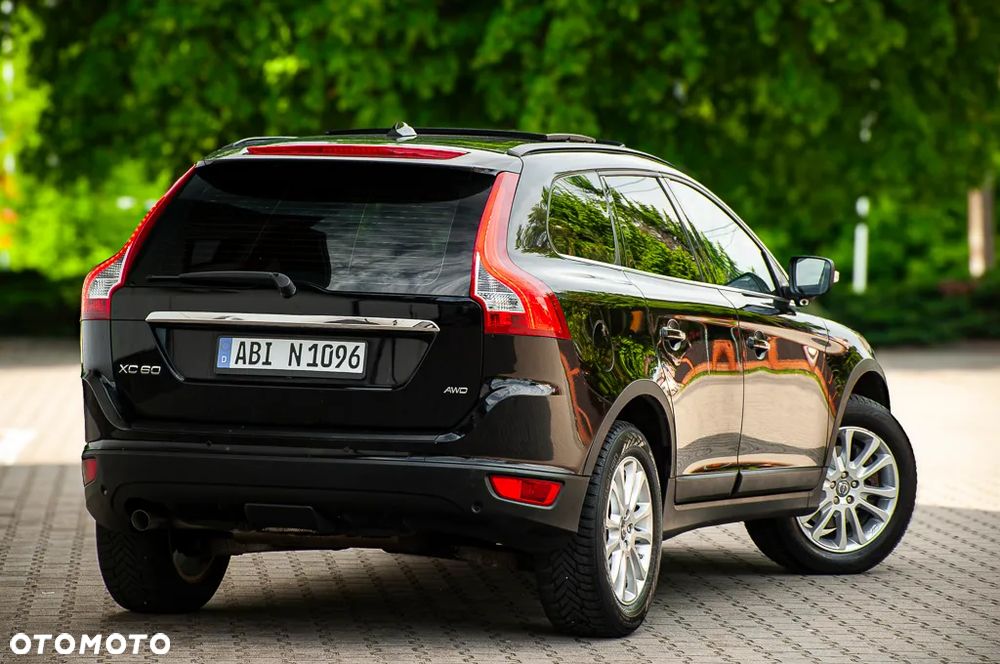 Volvo XC 60 D5 AWD - 16