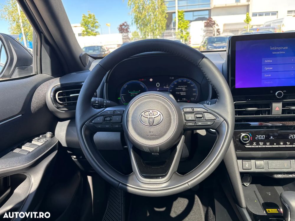 TOYOTA Yaris Cross 2026 — imagine 15