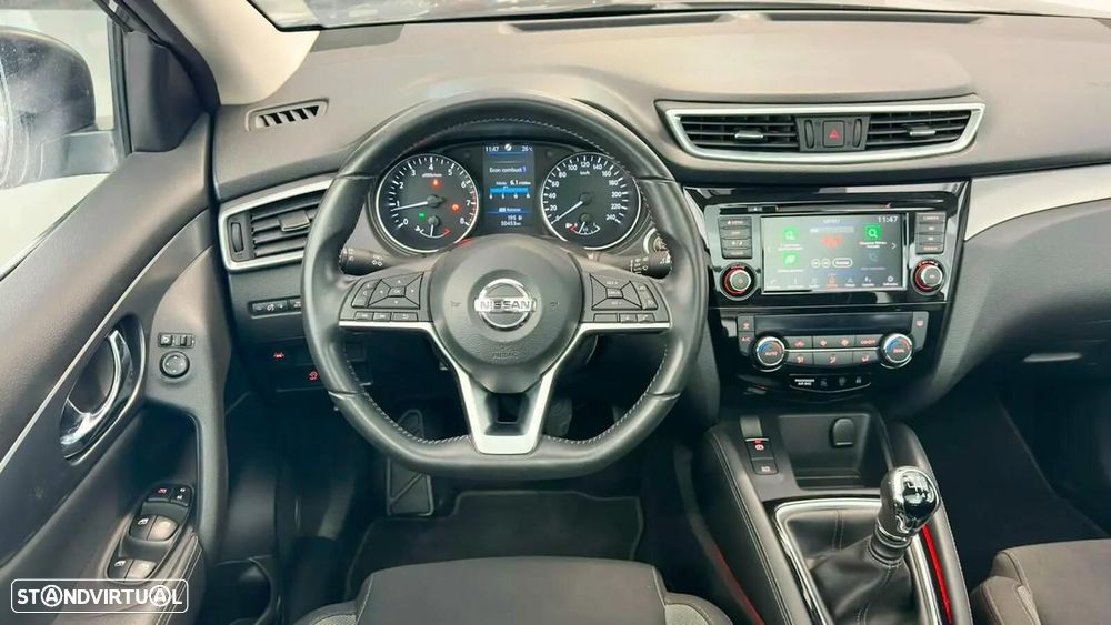Nissan Qashqai - 25
