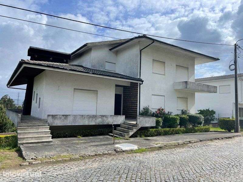 Moradia T6 em Rio Covo St. Eugénia, Barcelos. - Grande imagem: 2/4