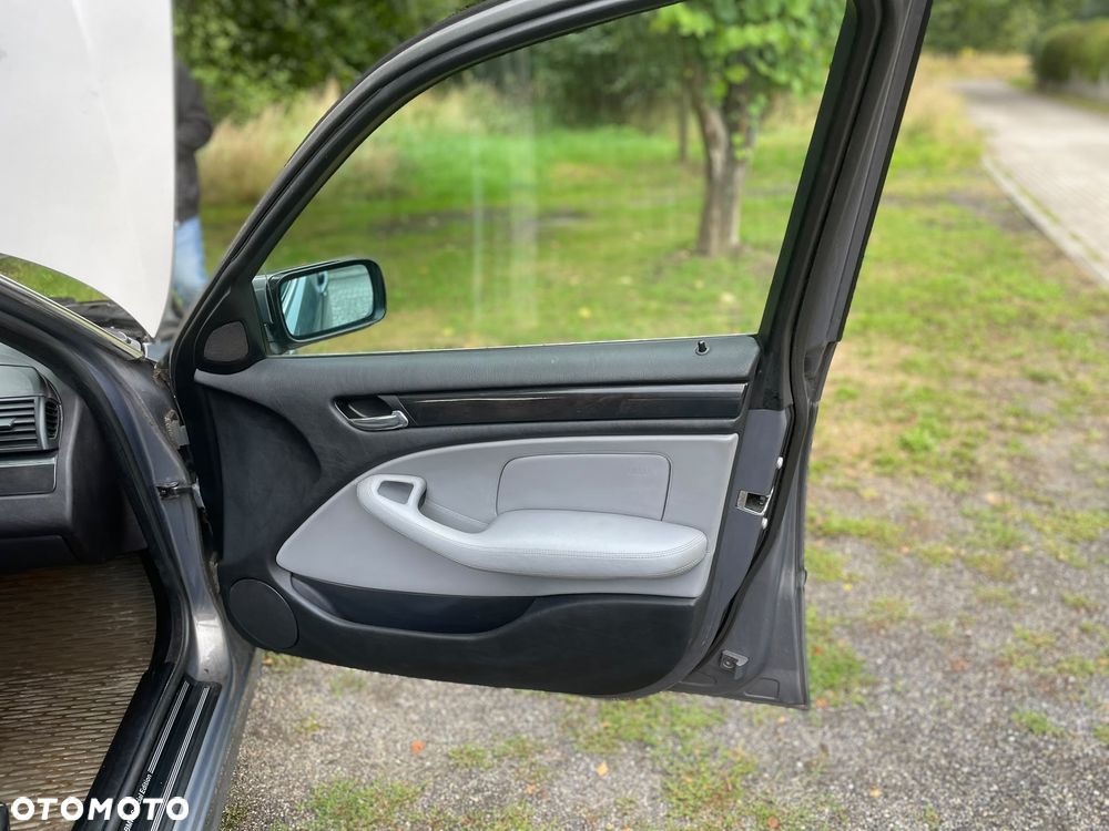 BMW Seria 3 - 14