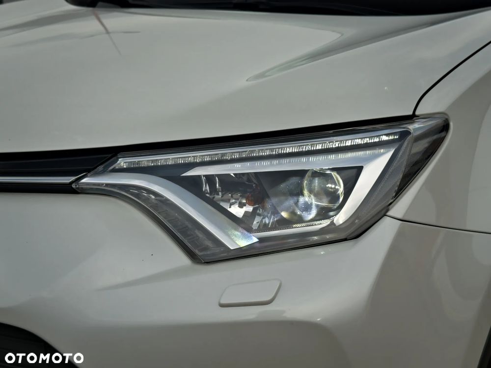 Toyota RAV4 Hybrid Prestige 4x4 - 17