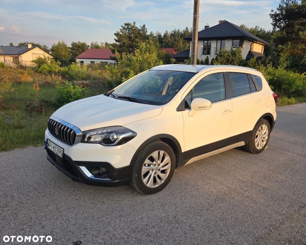 Suzuki SX4 S-Cross 1.4 T Premium 4WD - 1