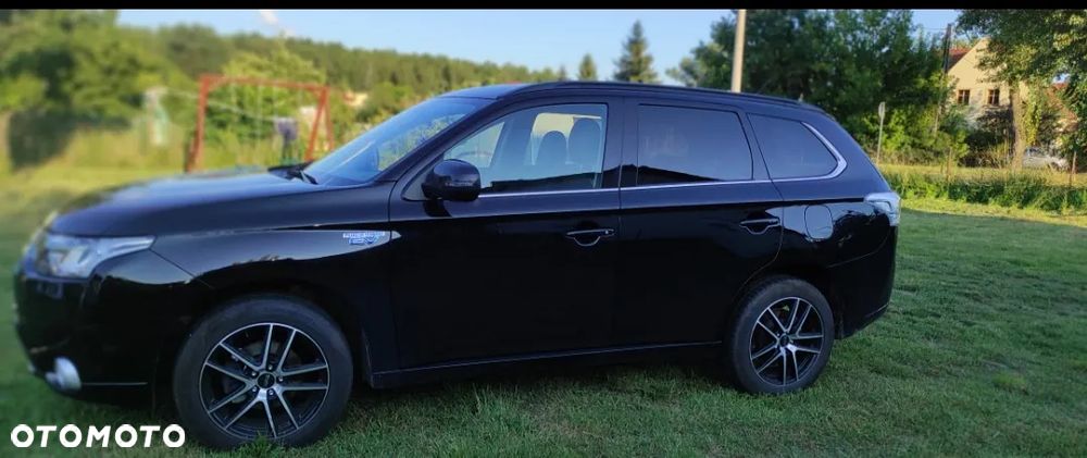 Mitsubishi Outlander Instyle NAVI - 3