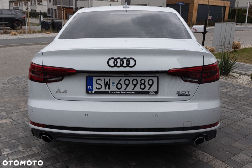 Audi A4 Limousine - 8