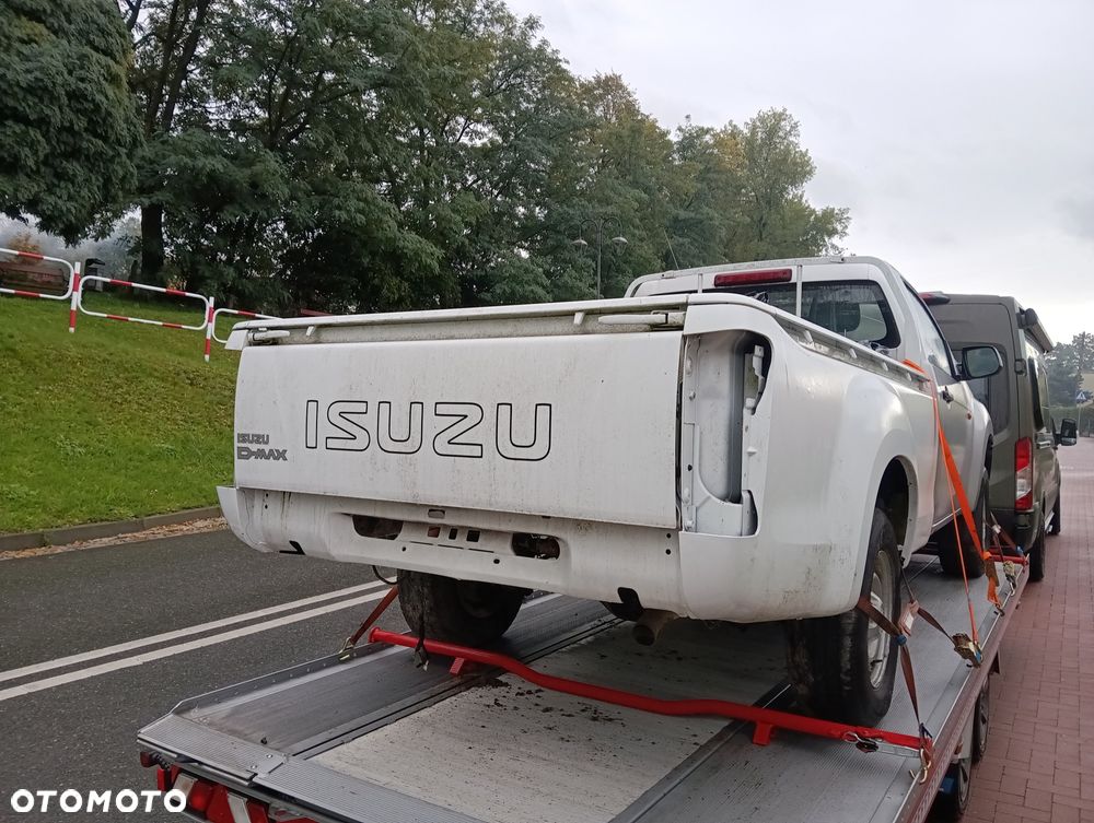 Isuzu D-Max 2015 photo 5