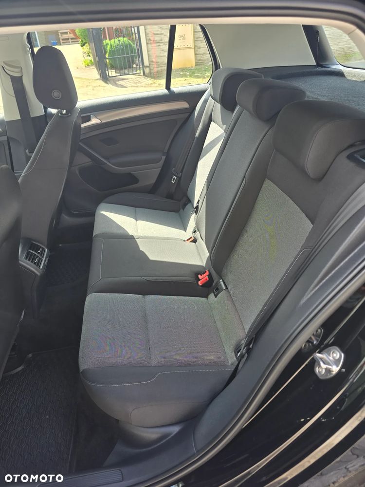 Volkswagen Golf 1.2 TSI BlueMotion Technology Comfortline - 13
