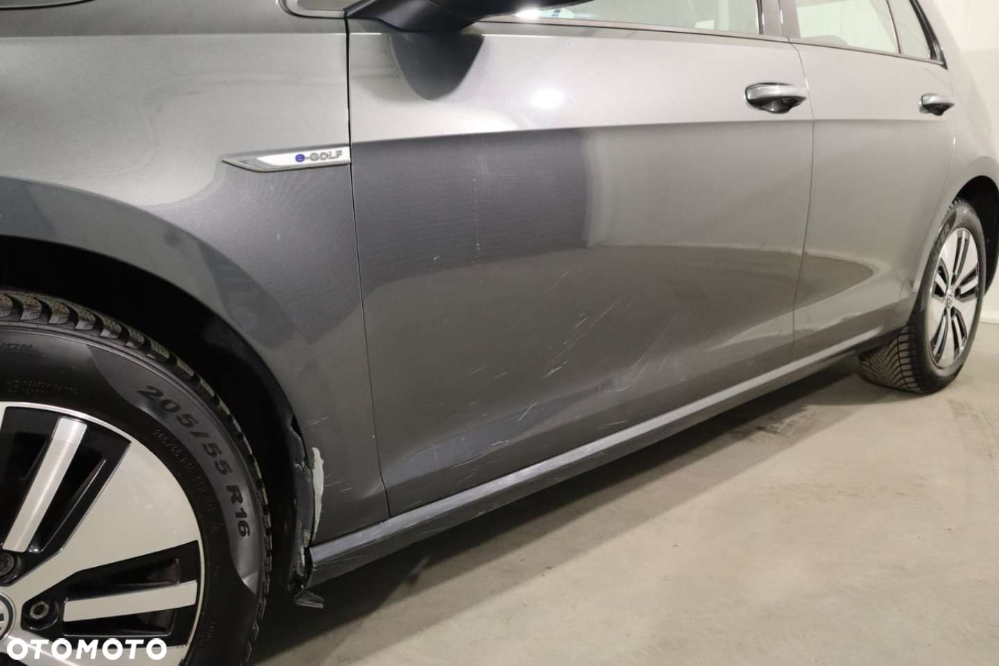 Volkswagen Golf e-Golf - 8
