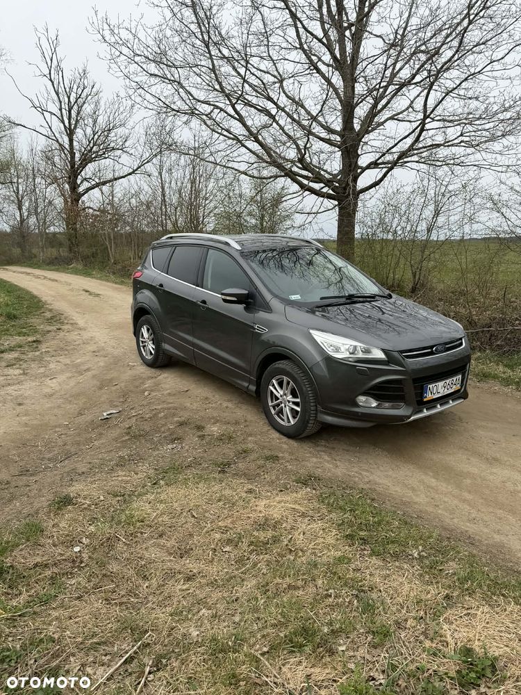 Ford Kuga - 2