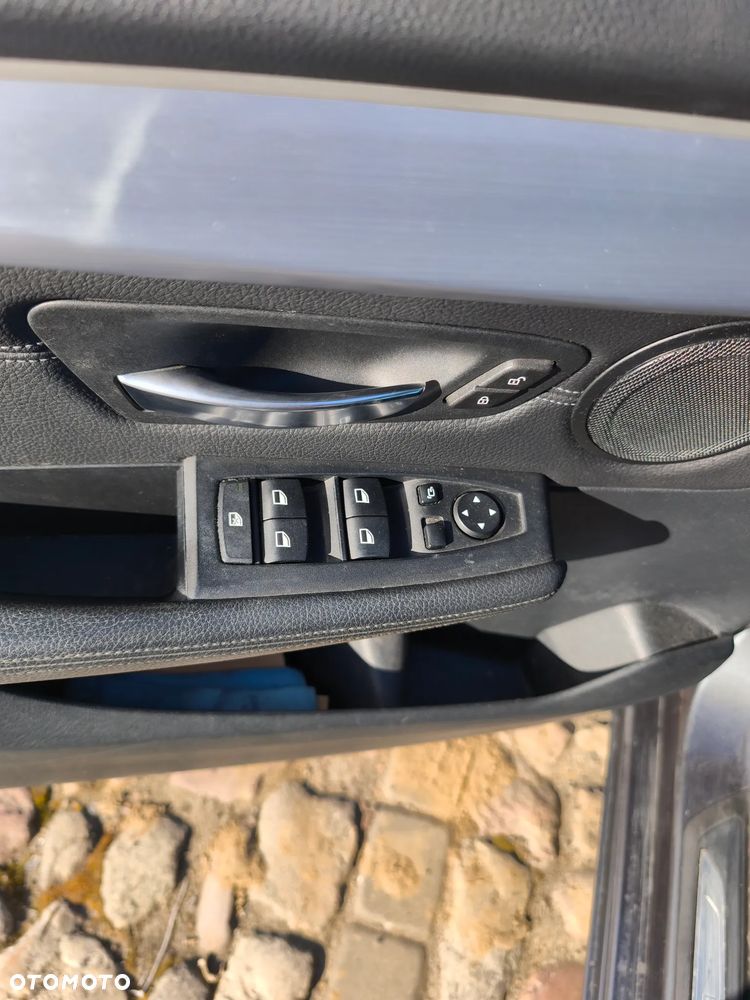 BMW Seria 2 218d Luxury Line - 24