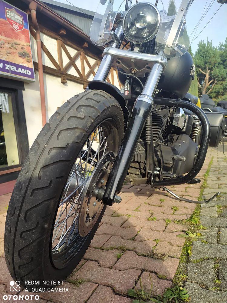 Harley-Davidson Dyna Street Bob - 13