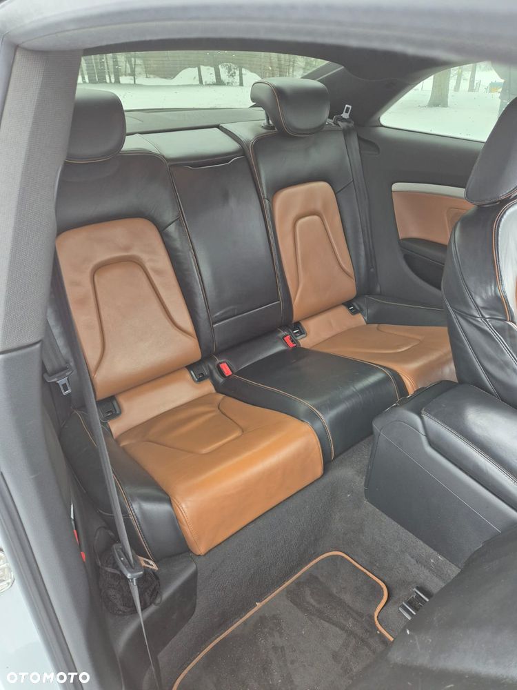 Audi A5 Coupé 2.0 TDI DPF quattro - 17
