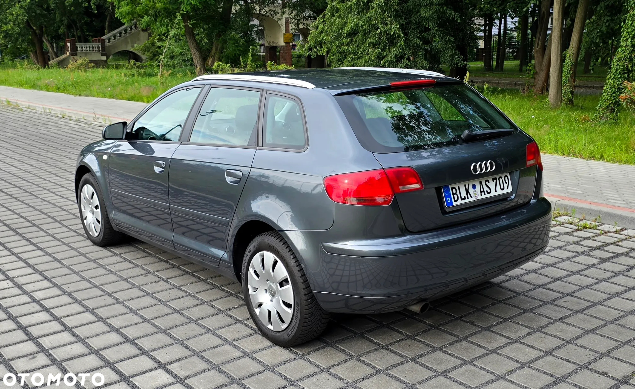 Audi A3 1.6 Attraction - 3