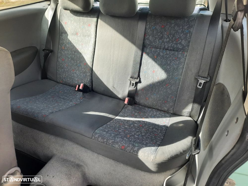 Opel Corsa 1.2 16V Sport - 8