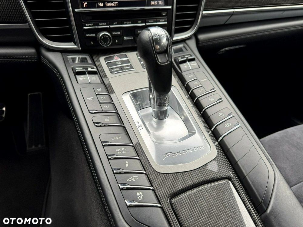 Porsche Panamera - 20