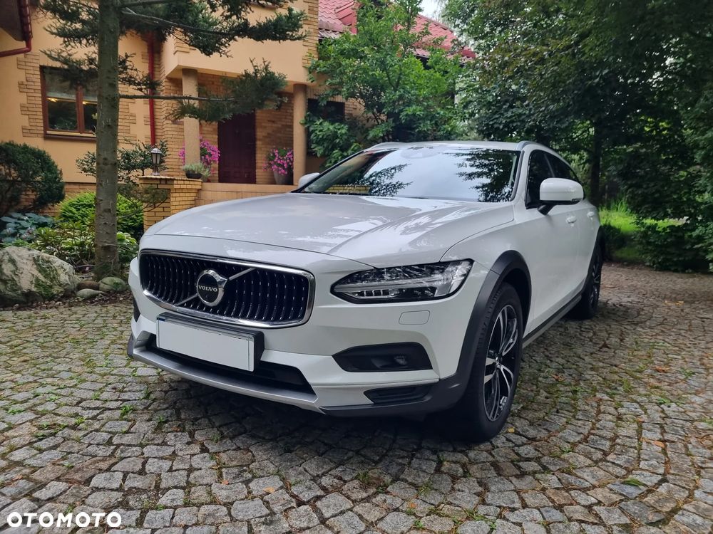 Volvo V90 Cross Country B5 D AWD Pro - 36