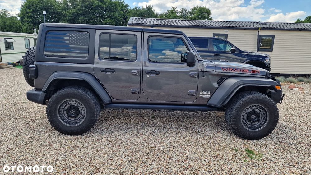 Jeep Wrangler - 7