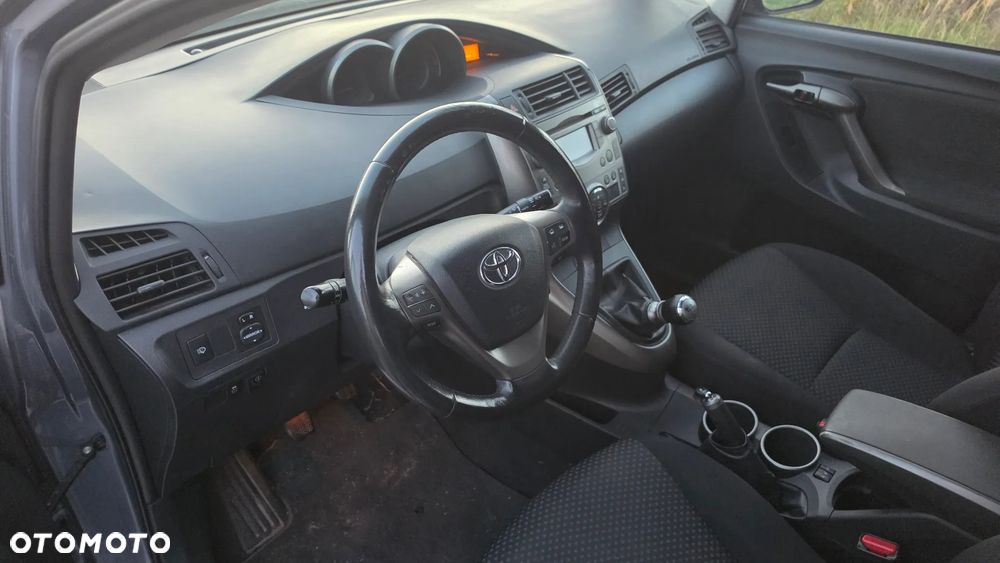 Toyota Verso - 19