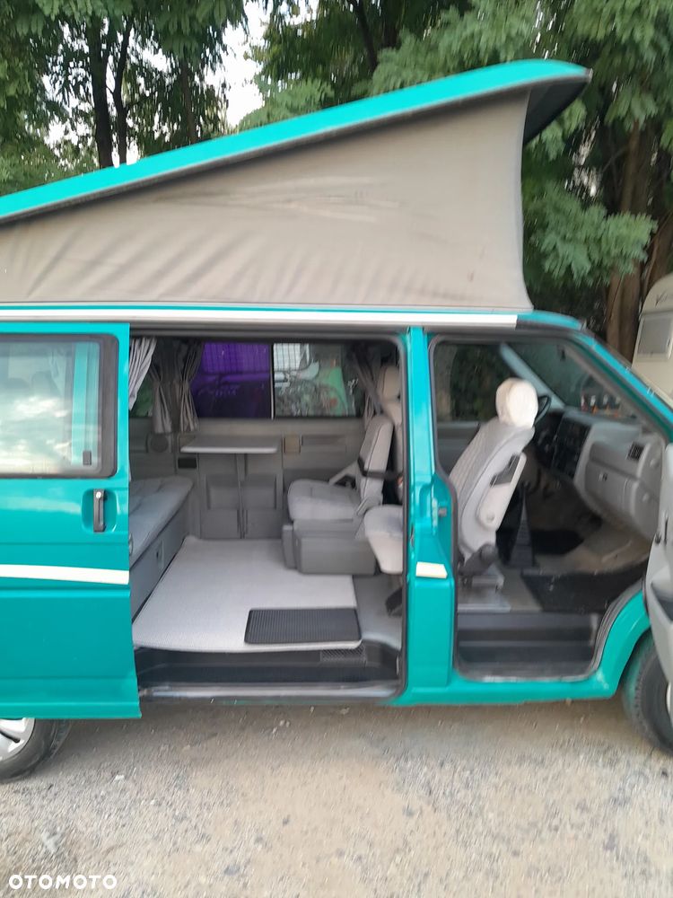 Volkswagen Multivan - 12