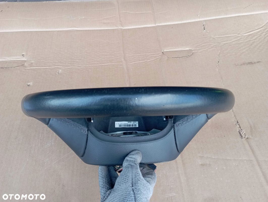 OPEL ZAFIRA C KIEROWNICA SKÓRA MULTIFUNKCJA 13351029 - 4