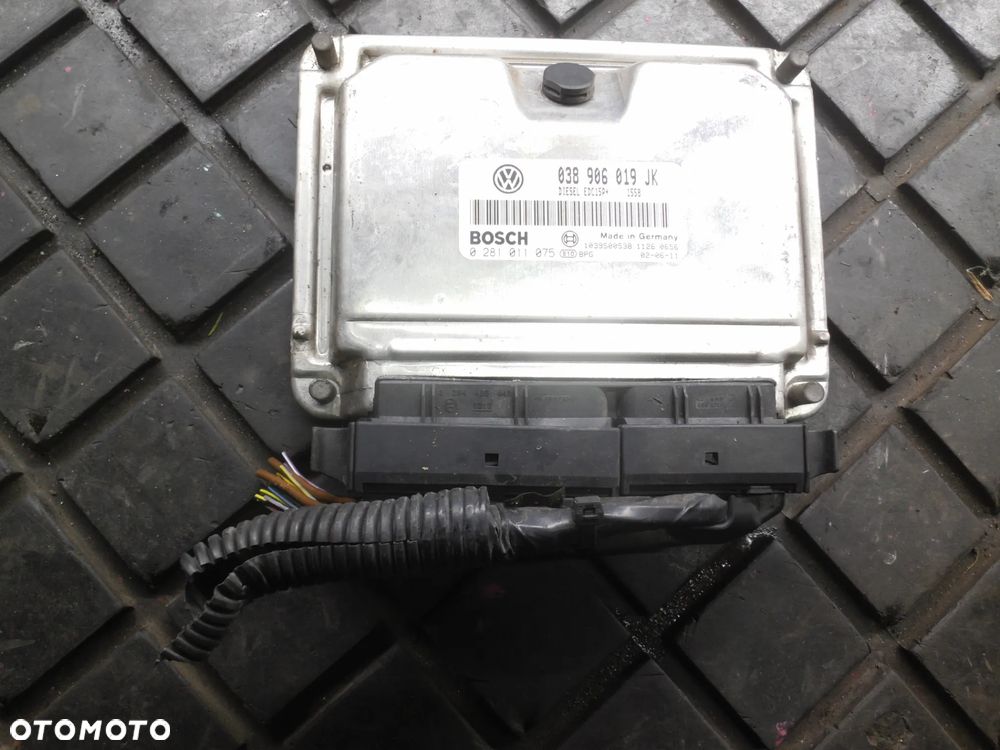 VW POLO 1.9TDI 0281011075 038906019JK KOMPUTER ECU - 1