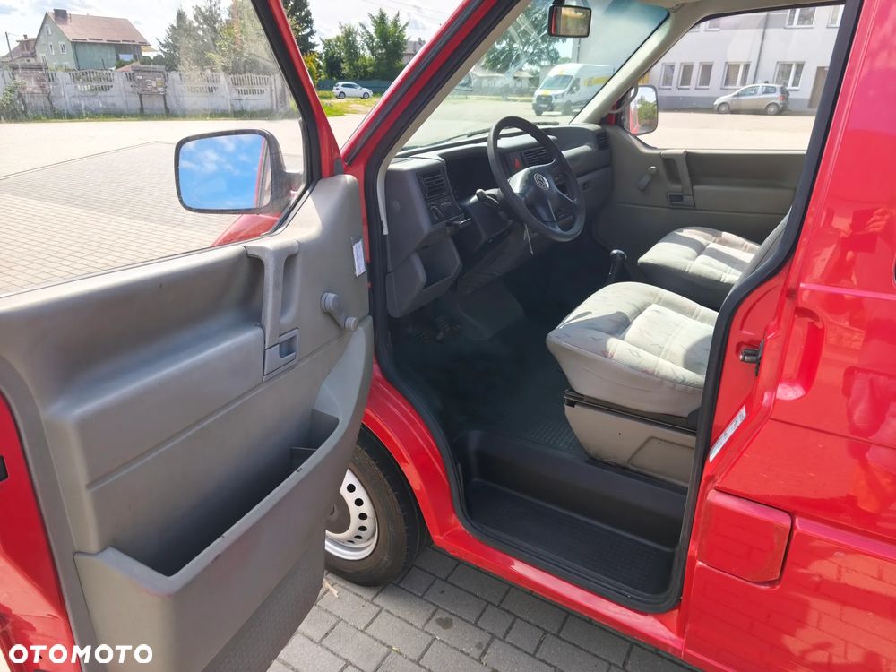 Volkswagen Transporter - 5