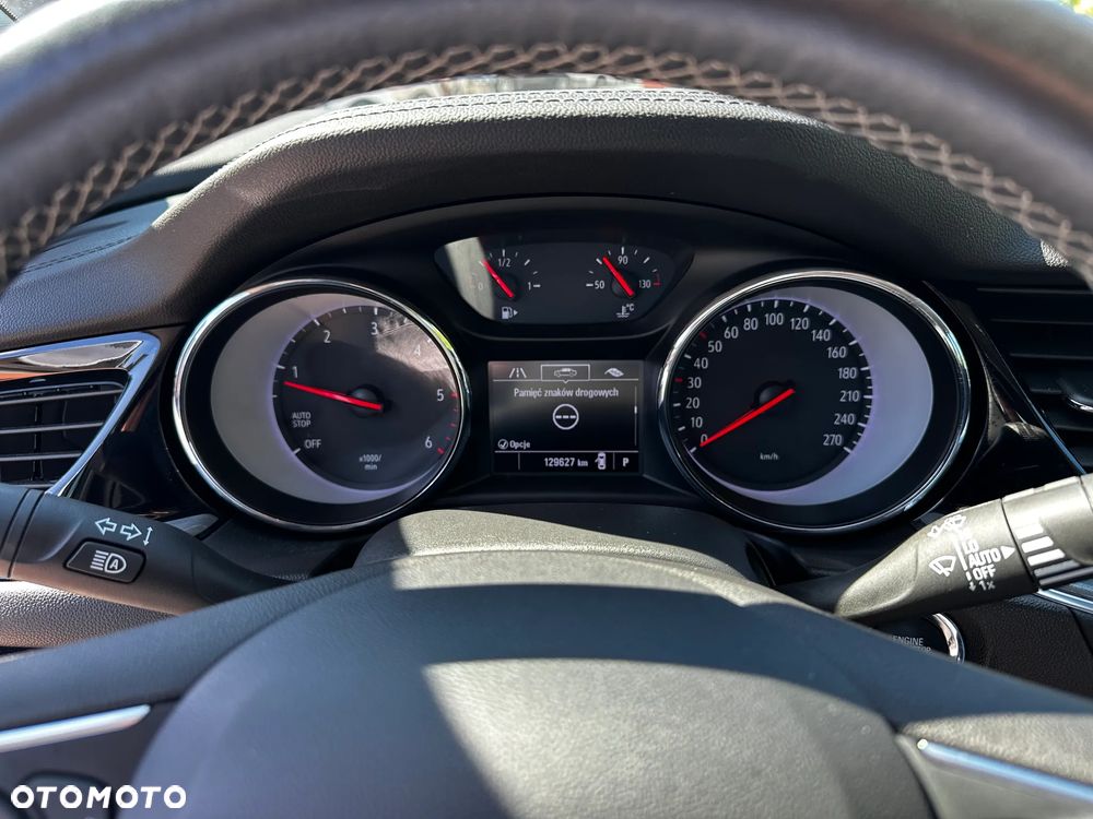 Opel Insignia - 9