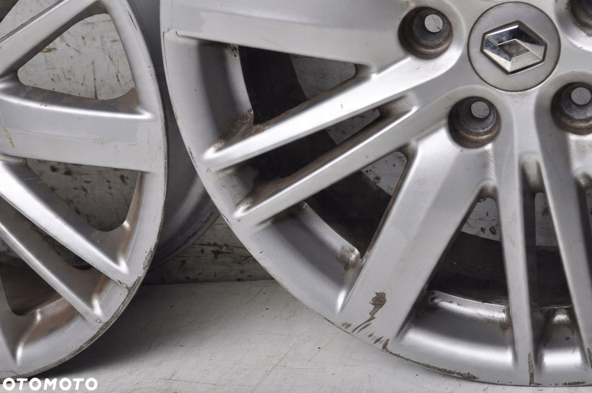 RENAULT MEGANE III GT SCENIC III 4X FELGI ALUMINIOWE 17 5X114,3 ET49 04247R - 3