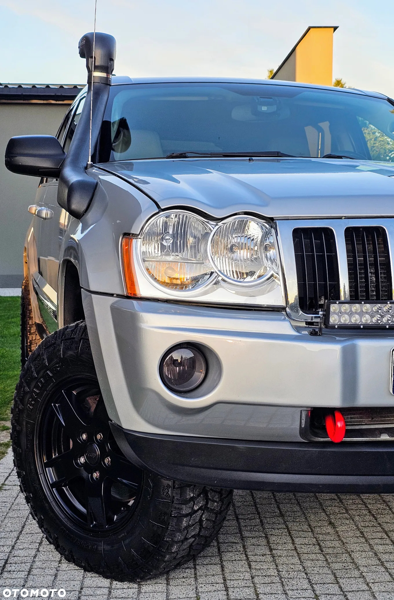 Jeep Grand Cherokee 5.7 V8 HEMI 4WD Automatik Overland - 22
