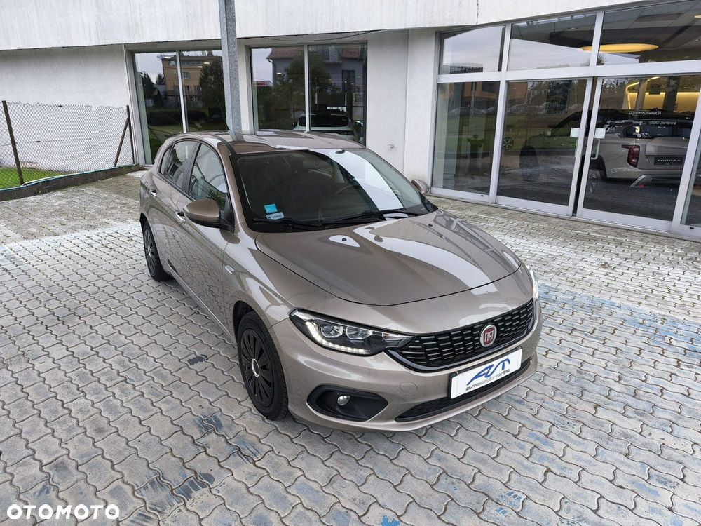 Fiat Tipo 1.4 T-Jet 16v Lounge - 15