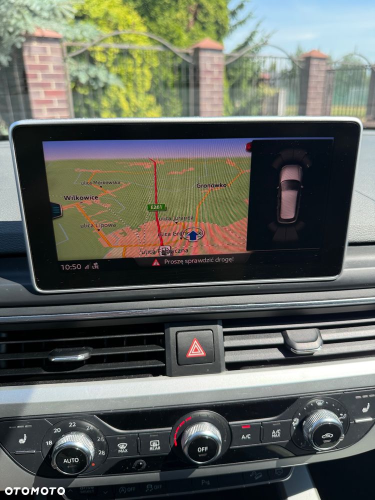 Audi A4 Allroad - 10