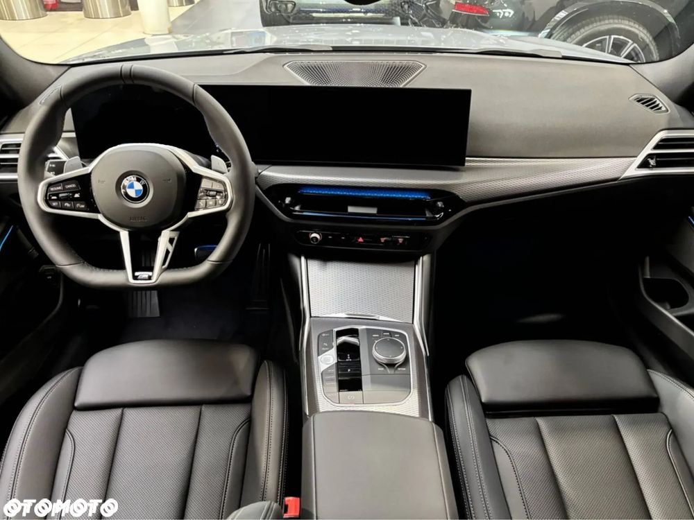 BMW Seria 3 320i xDrive M Sport - 6