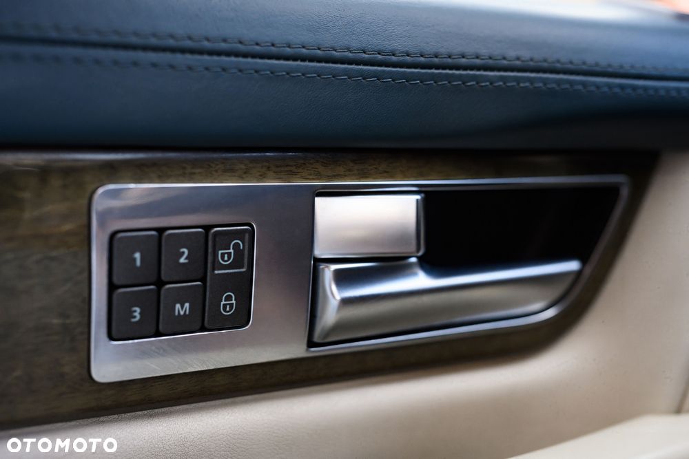 Land Rover Range Rover V8 Supercharged - 36