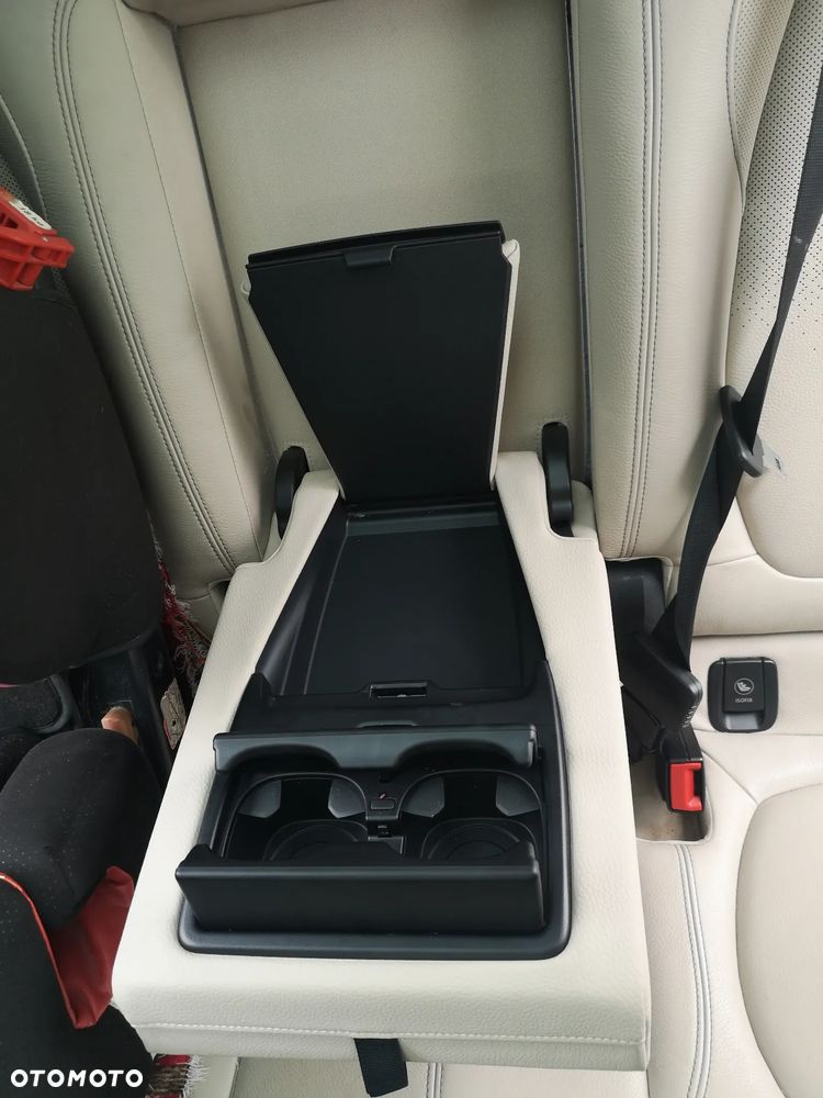 BMW Seria 2 218d Sport-Aut Luxury Line - 9