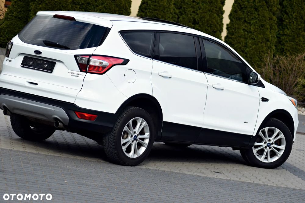 Ford Kuga 1.5 EcoBoost 4x4 Titanium - 27