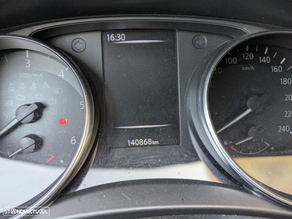 Nissan Qashqai 1.5 dCi N-Connecta Business - 8