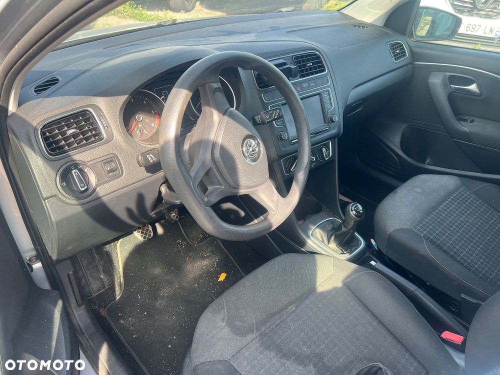 Volkswagen Polo 1.4 TDI BMT Comfortline - 8