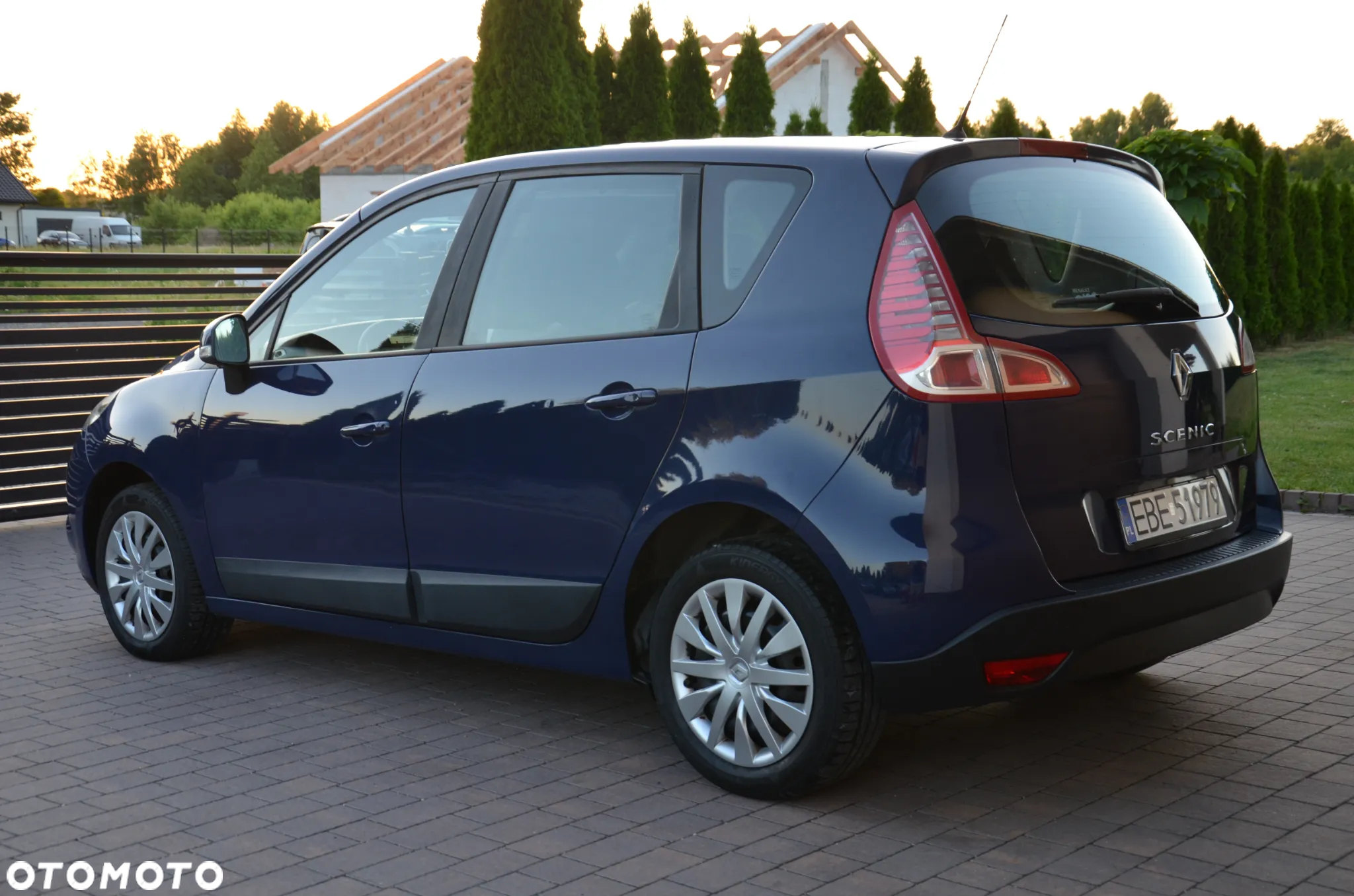 Renault Scenic 1.6 16V 110 Authentique - 6