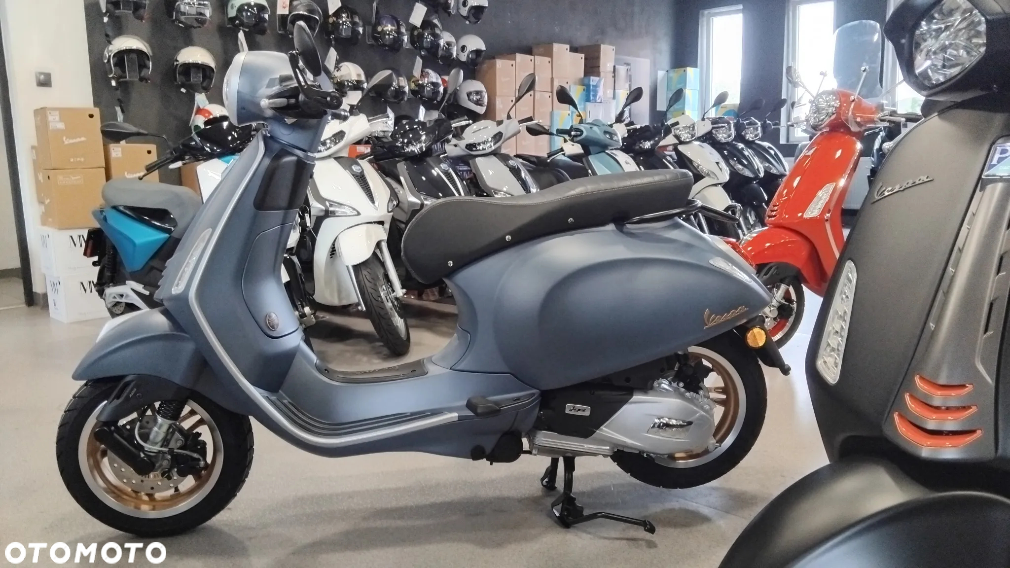 Vespa Primavera - 4