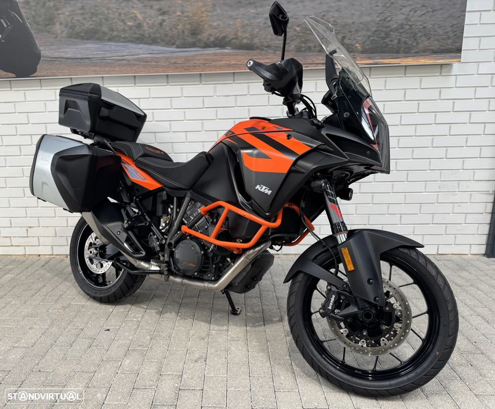 KTM 1290 Super Adventure - 3