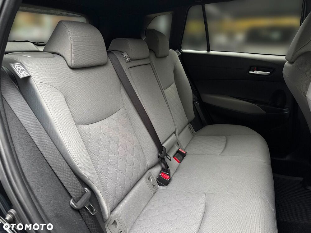 Toyota Corolla Cross - 17