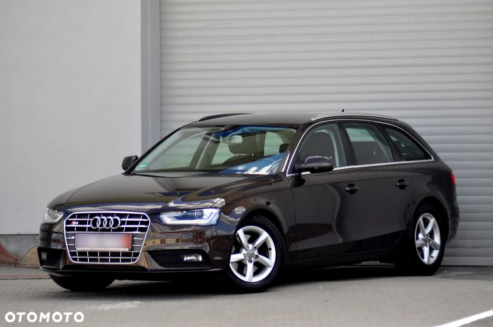 Audi A4 Avant 2.0 TDI DPF Ambiente - 3