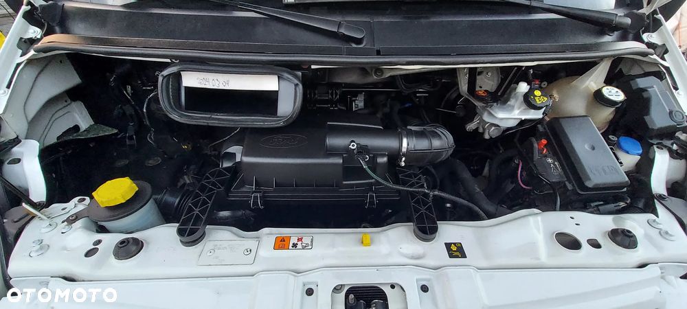 Ford Transit - 32