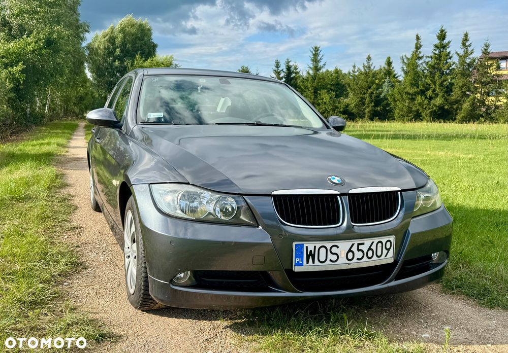 BMW Seria 3 318d DPF - 1