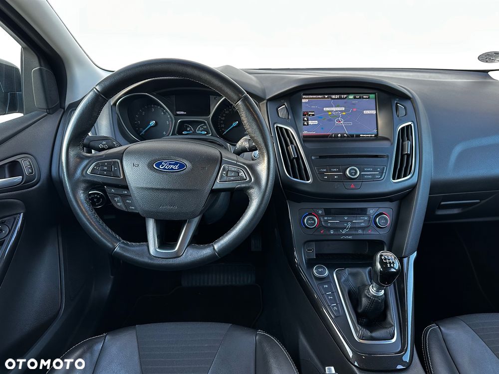 Ford Focus 1.5 TDCi DPF Start-Stopp-System Titanium - 17