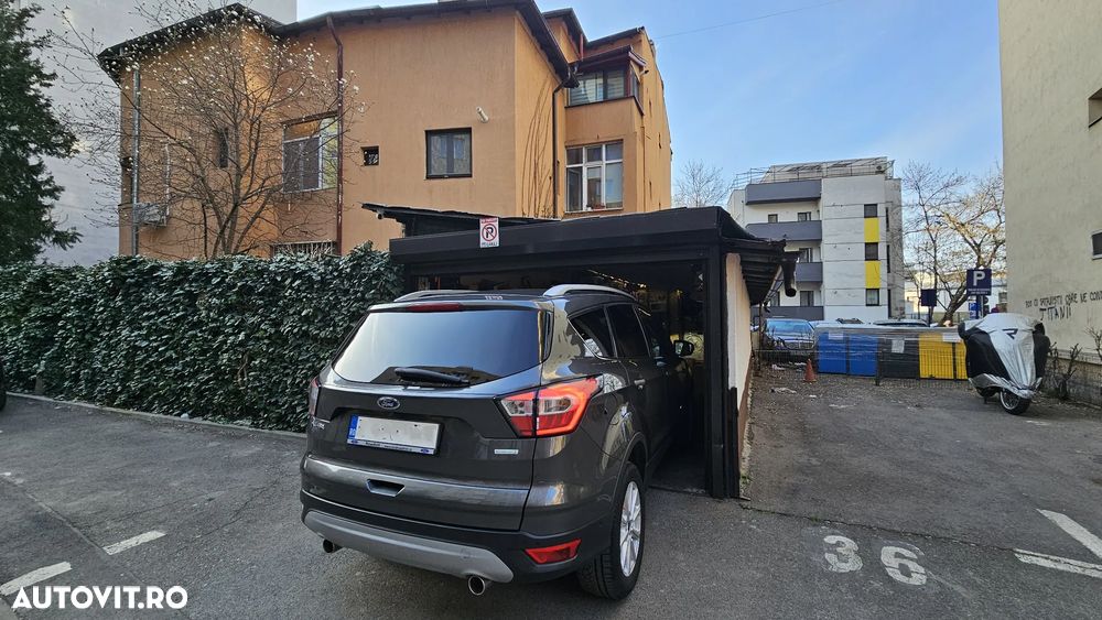 Ford Kuga 1.5 EcoBoost 4WD Aut. Titanium - 2