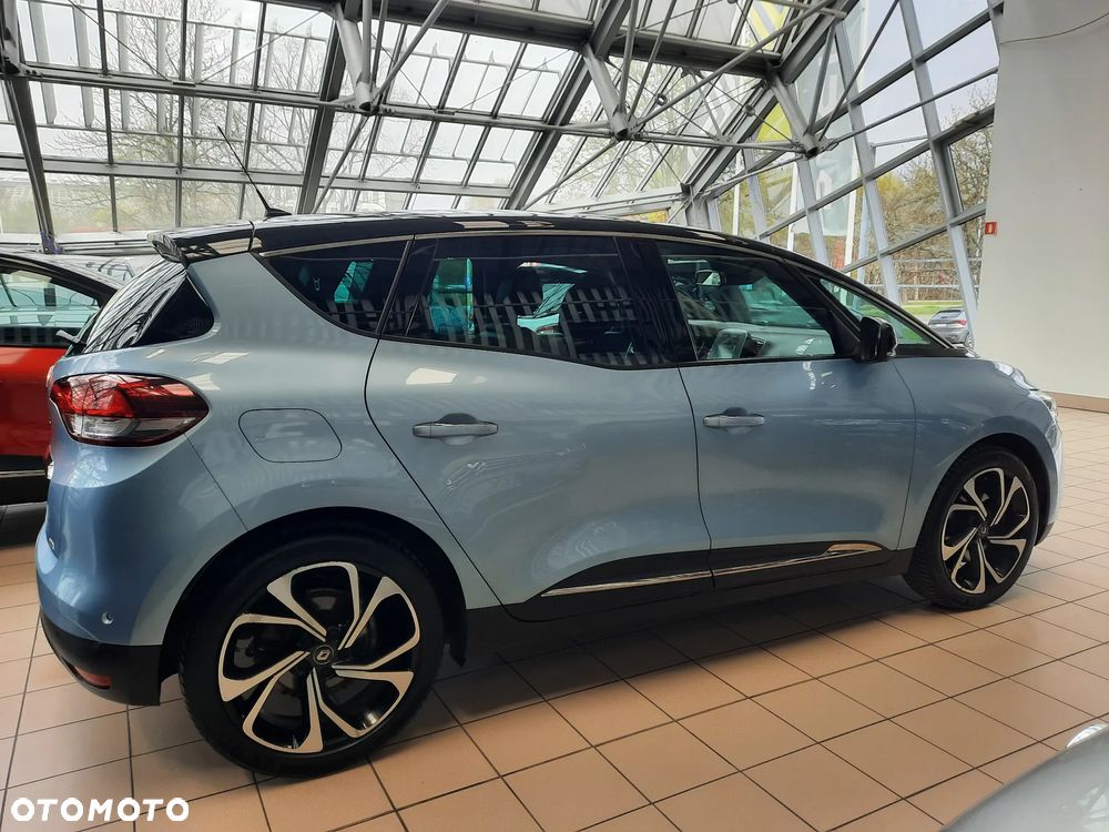 Renault Scenic TCe 140 GPF EDC INTENS - 16