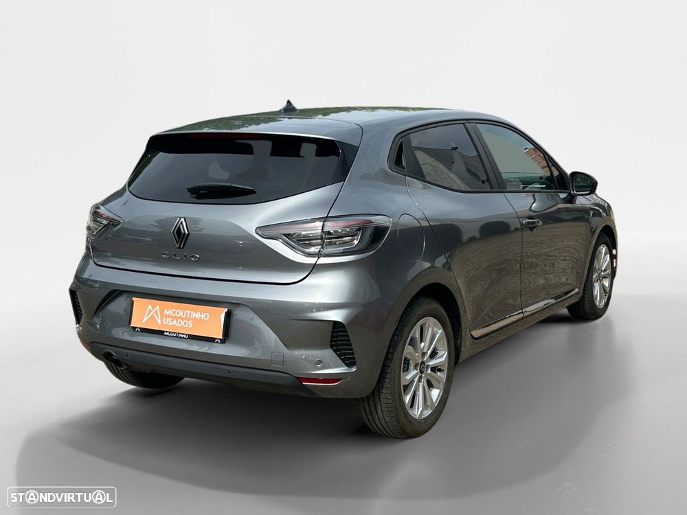 Renault Clio - 5